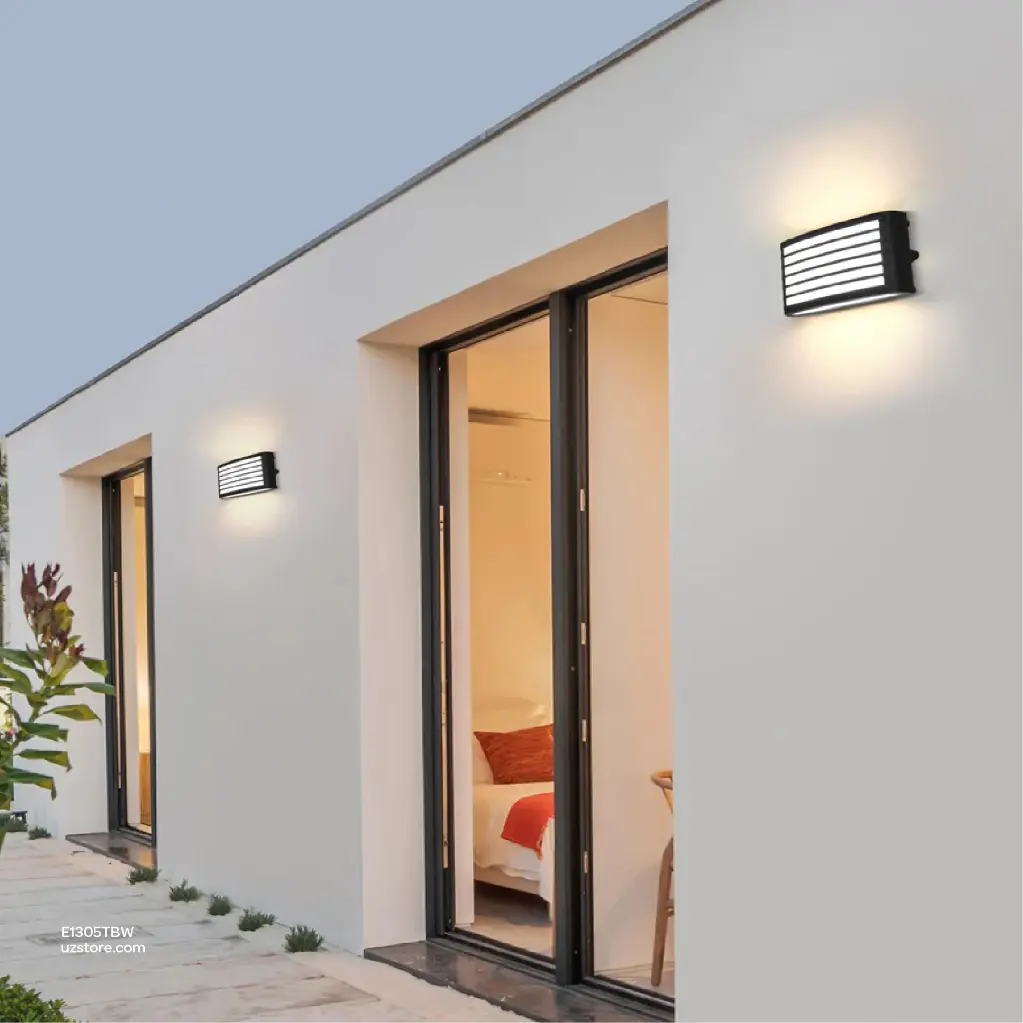 Uzstore Outdoor Wall Light E1305TBW-03.webp