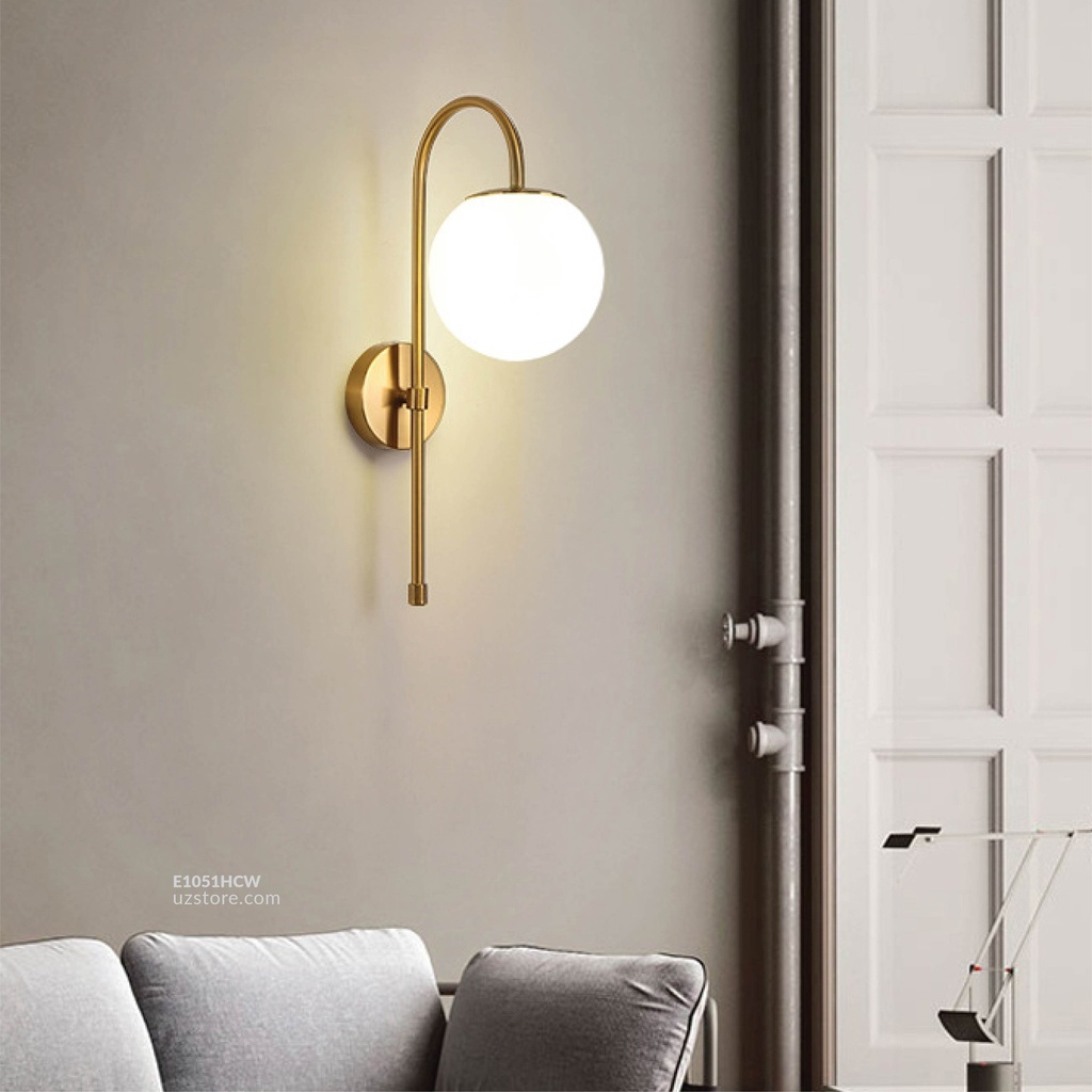 Wall Light E27 MB3167 Gold with a White Ball