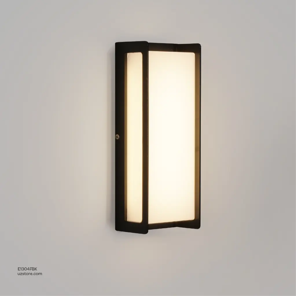 Uzstore Wall Outdoor Light E1304FBK-03.webp