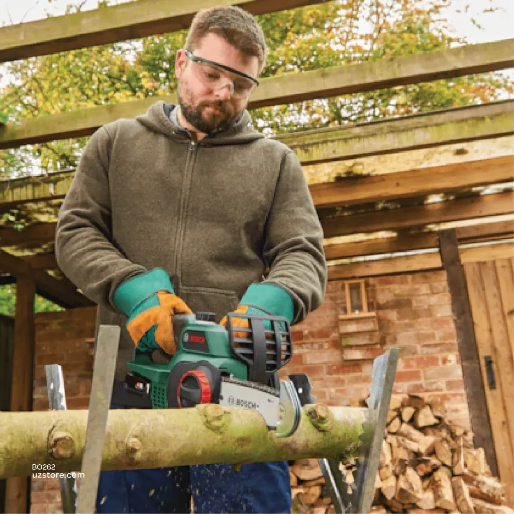 Uzstore Bosch Cordless Universal Chainsaw 18V  2.5 Ah BO262-02.webp