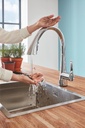 GROHE Zedra Touch sink C-spout Triple Spray 30219002