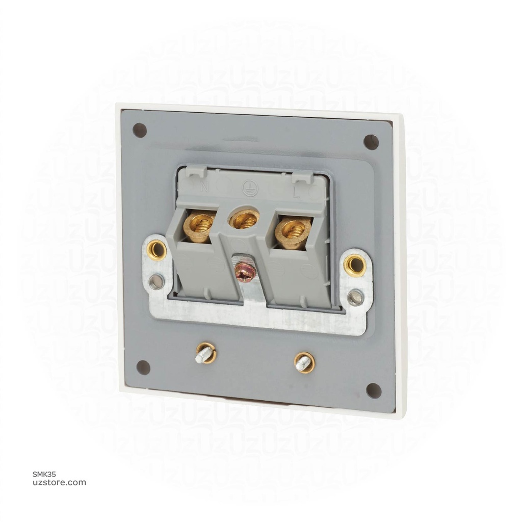 Outlet (45A) 3*3 MK White